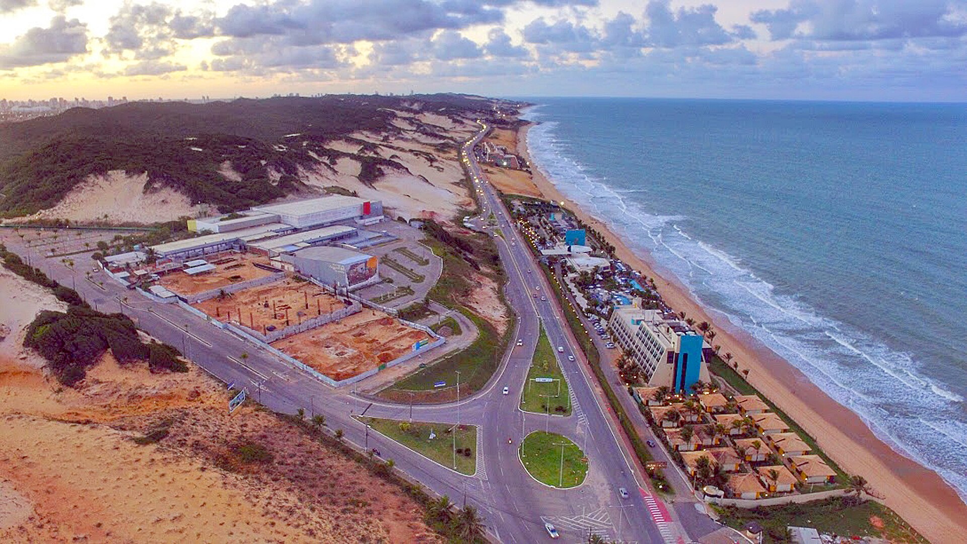 Praias da Via Costeira